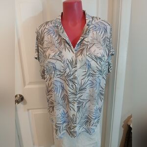 Price Reduced! New Day Blue and Black Leaf Pattern Shirt